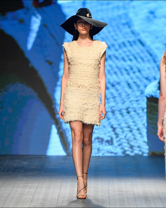 Coleção Entrelaços, look 4